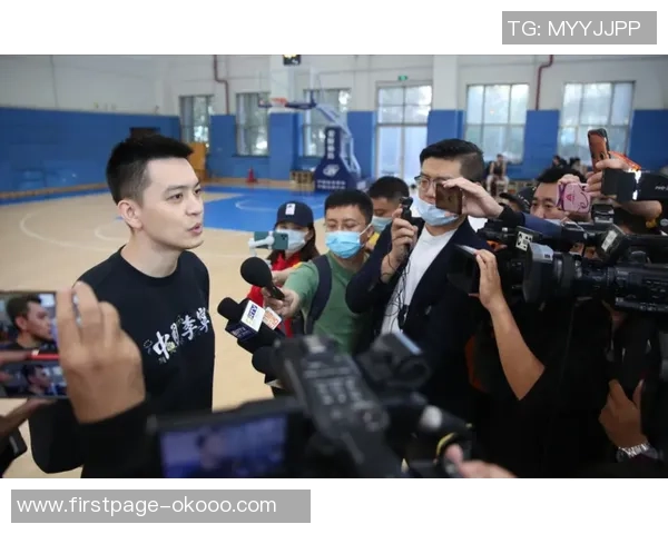 卢卡库重返赛场展现强大实力助力球队争冠之路